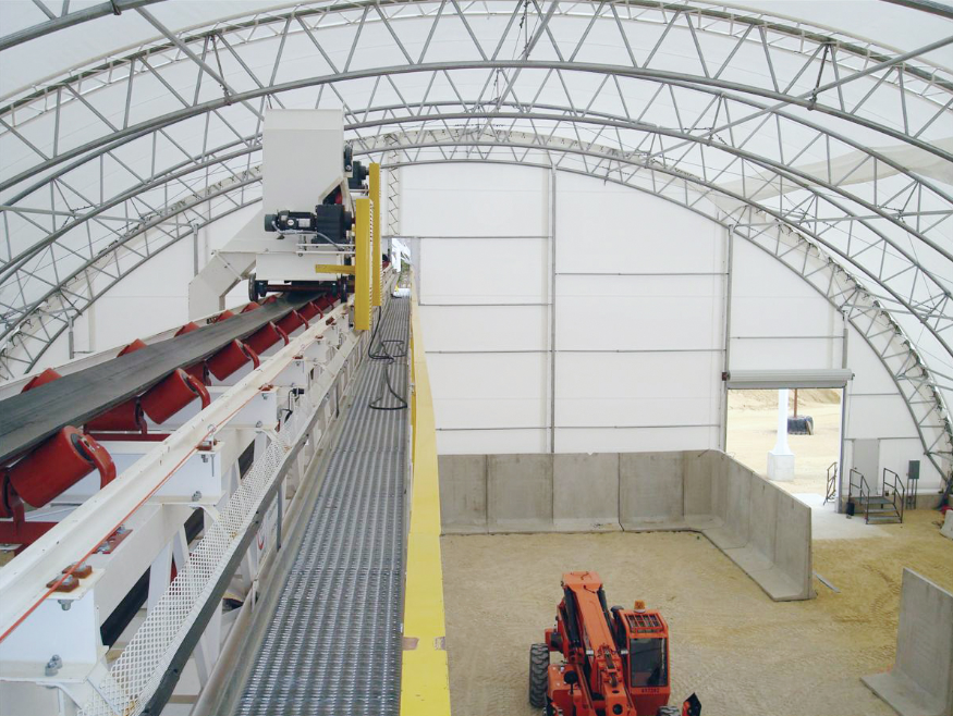The Round Super-Tall HD Building from ClearSpan is built to accommodate equipment working beneath the structure.