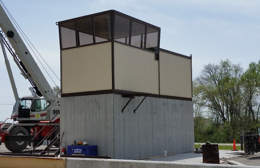 The E.T. Simonds crew wasn’t satisfied with the size of the control house that came with the used plant from Jefferson City, so they found one to purchase in Ohio and fixed it up to their specifications.
