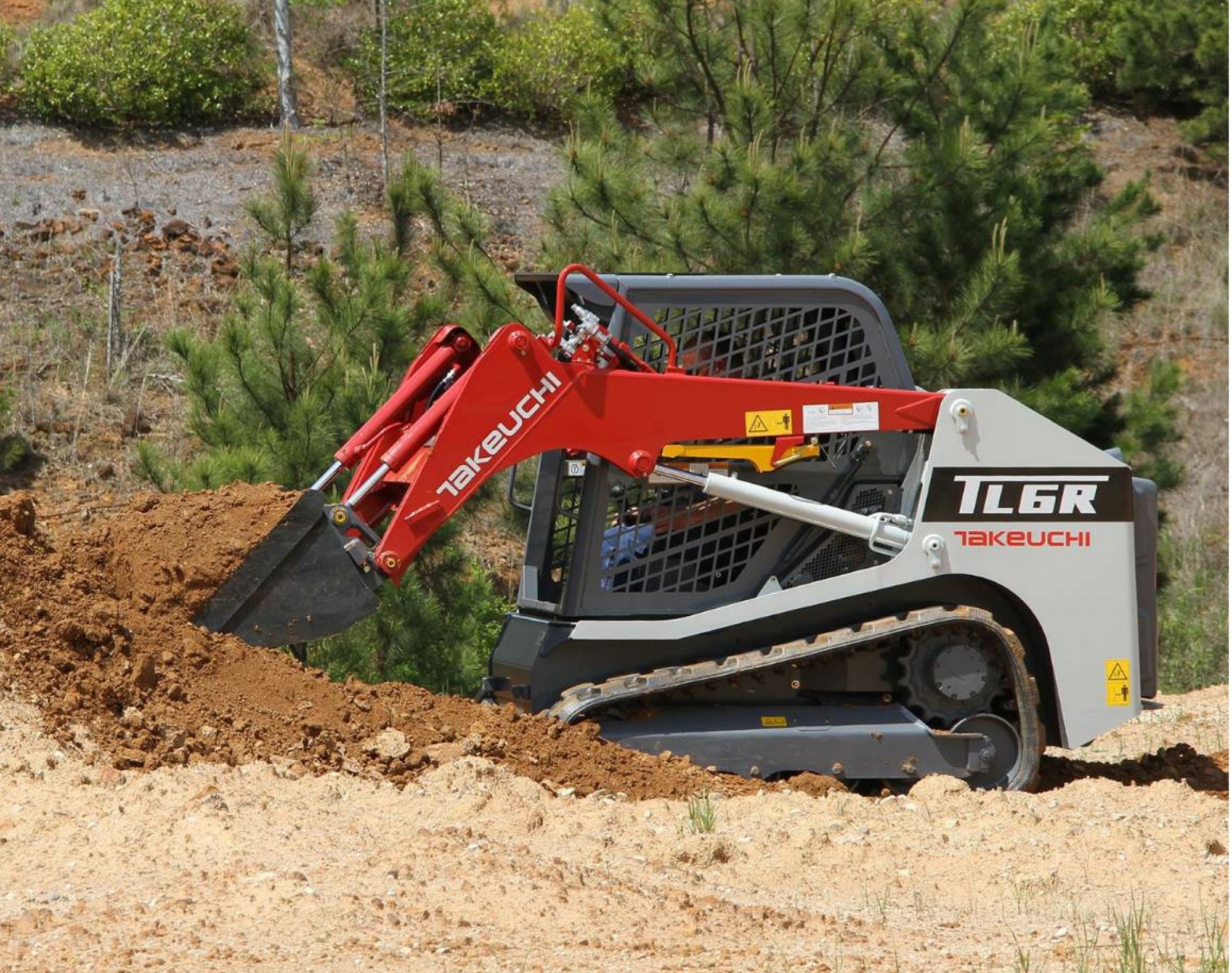 Takeuchi fleet management (TFM) system comes standard on the new TL6.