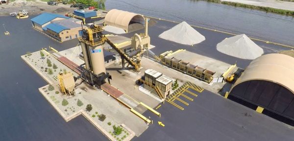 Yeager Asphalt chose an ALmix plant that offered them room to grow, supporting between 100,000 and 120,000 tons per year at maximum capacity.